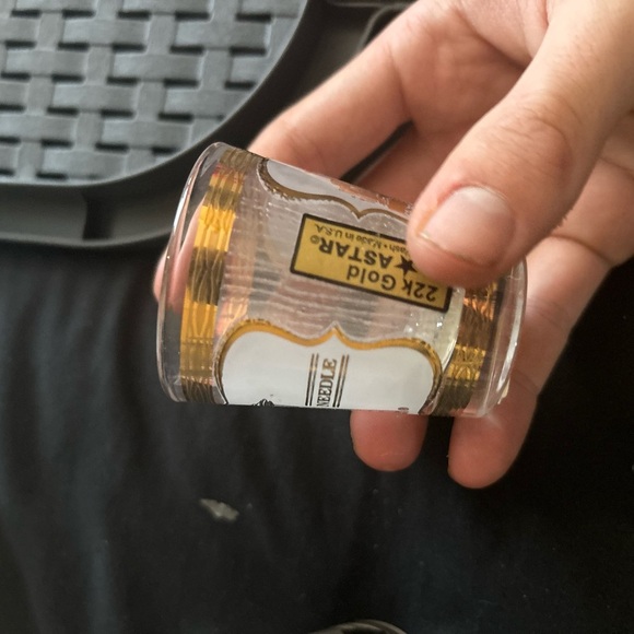 SPACE NEEDLE - SEATTLE, WASHINGTON - 22k Gold by Culver "Shot Glass" orig. - Picture 6 of 8